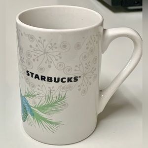 Vintage Retired Limited Edition 2011 STARBUCKS COFFEE 10 oz Birds Snowflake Mug